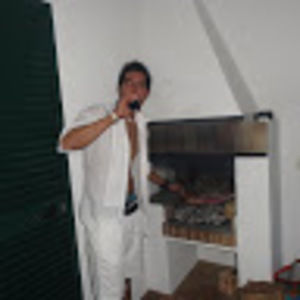 Meet your Posher, Eduardo